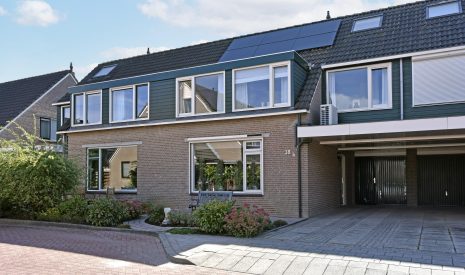 koop  Zevenhoven  Sportlaan 38 – Hoofdfoto