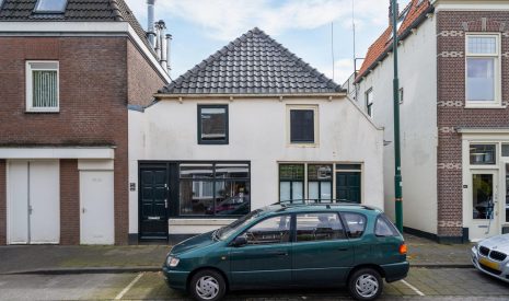 Te koop: Foto Woonhuis aan de Leidsestraatweg 47 in Woerden