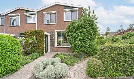 Te koop: Foto Woonhuis aan de Meeuwenveld 16 in Nieuwveen
