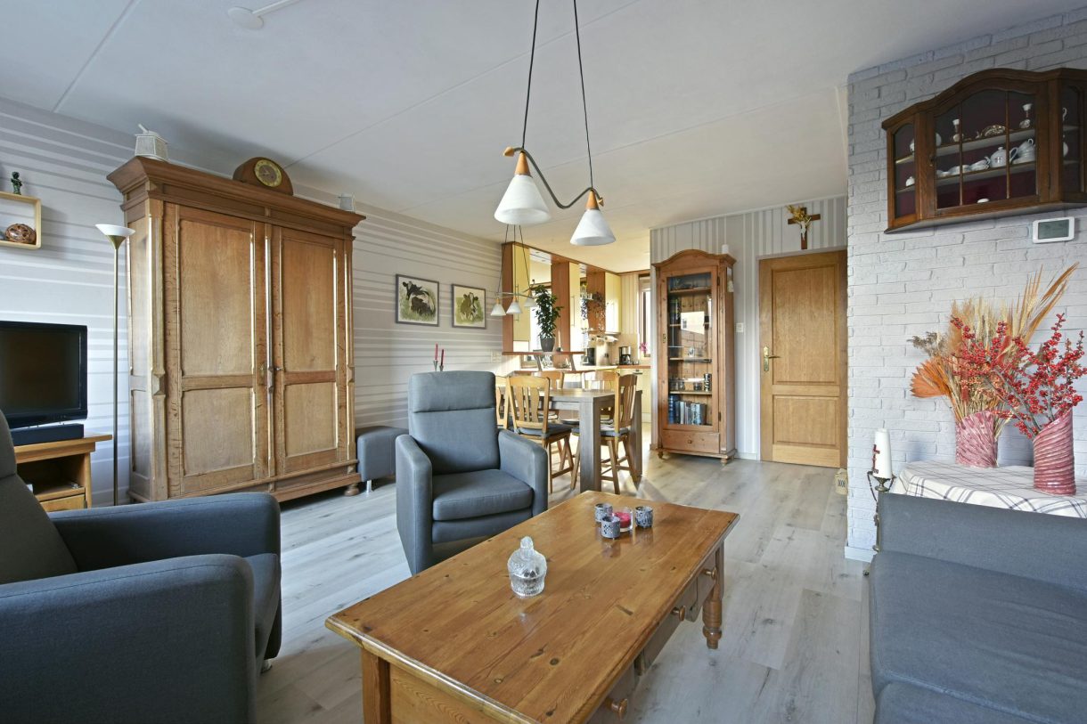 Te koop: Foto Woonhuis aan de Walnootstraat 38 in Ter Aar