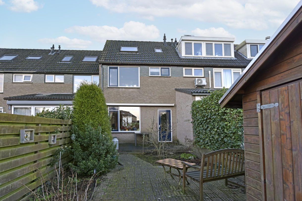 Te koop: Foto Woonhuis aan de Walnootstraat 38 in Ter Aar