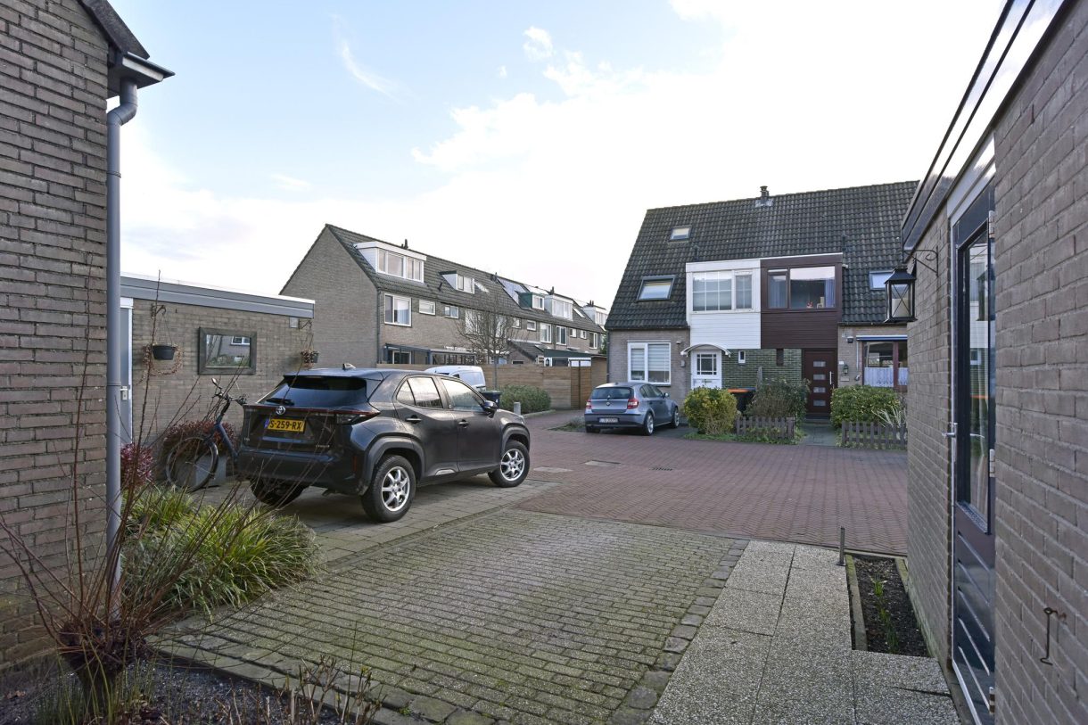Te koop: Foto Woonhuis aan de Walnootstraat 38 in Ter Aar