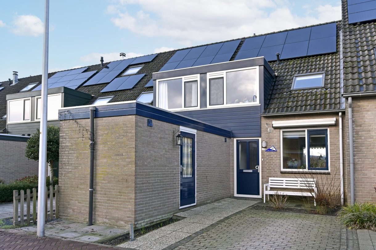 Te koop: Foto Woonhuis aan de Walnootstraat 38 in Ter Aar