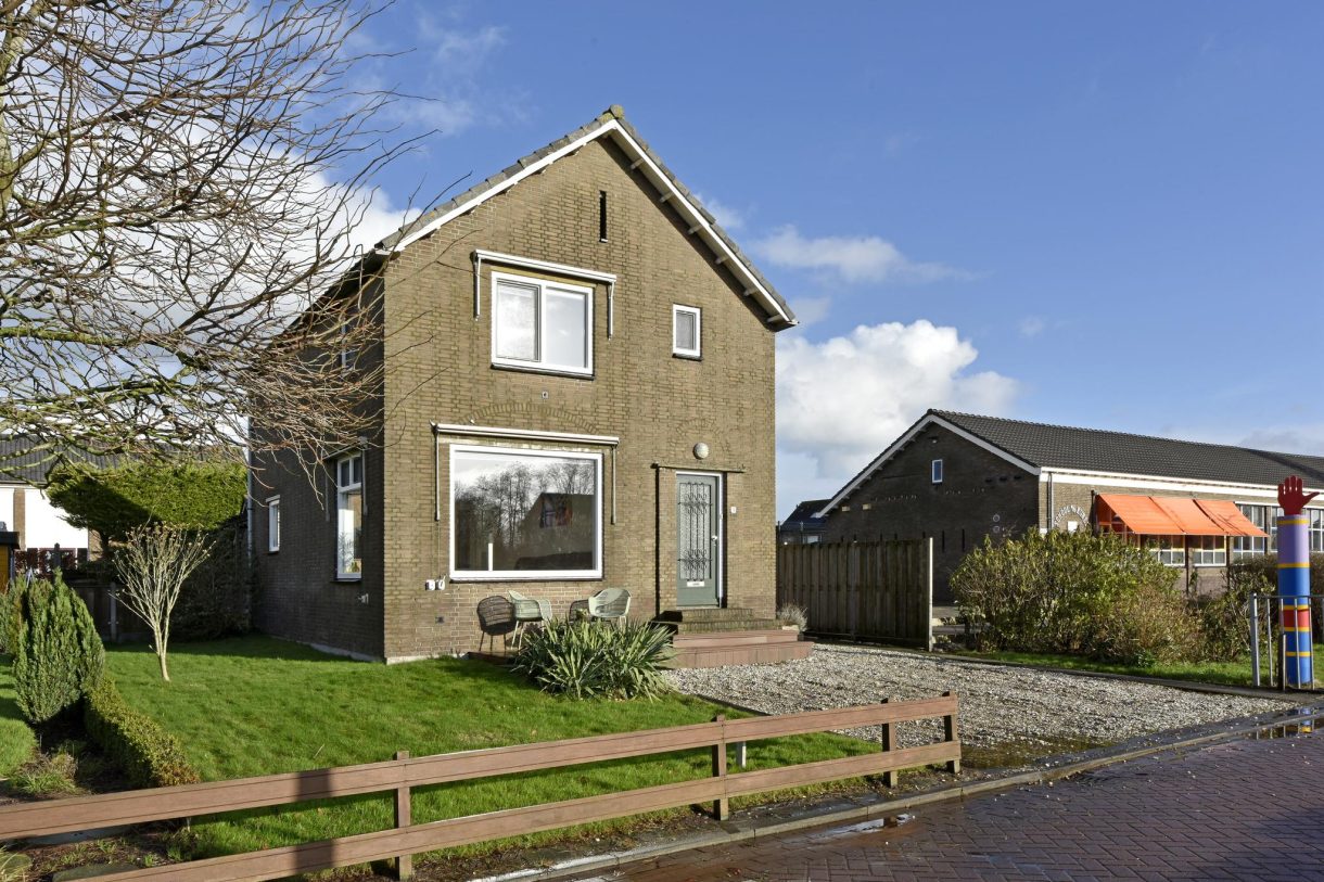 Te koop: Foto Woonhuis aan de Korte Meentweg 14 in Woerdense Verlaat