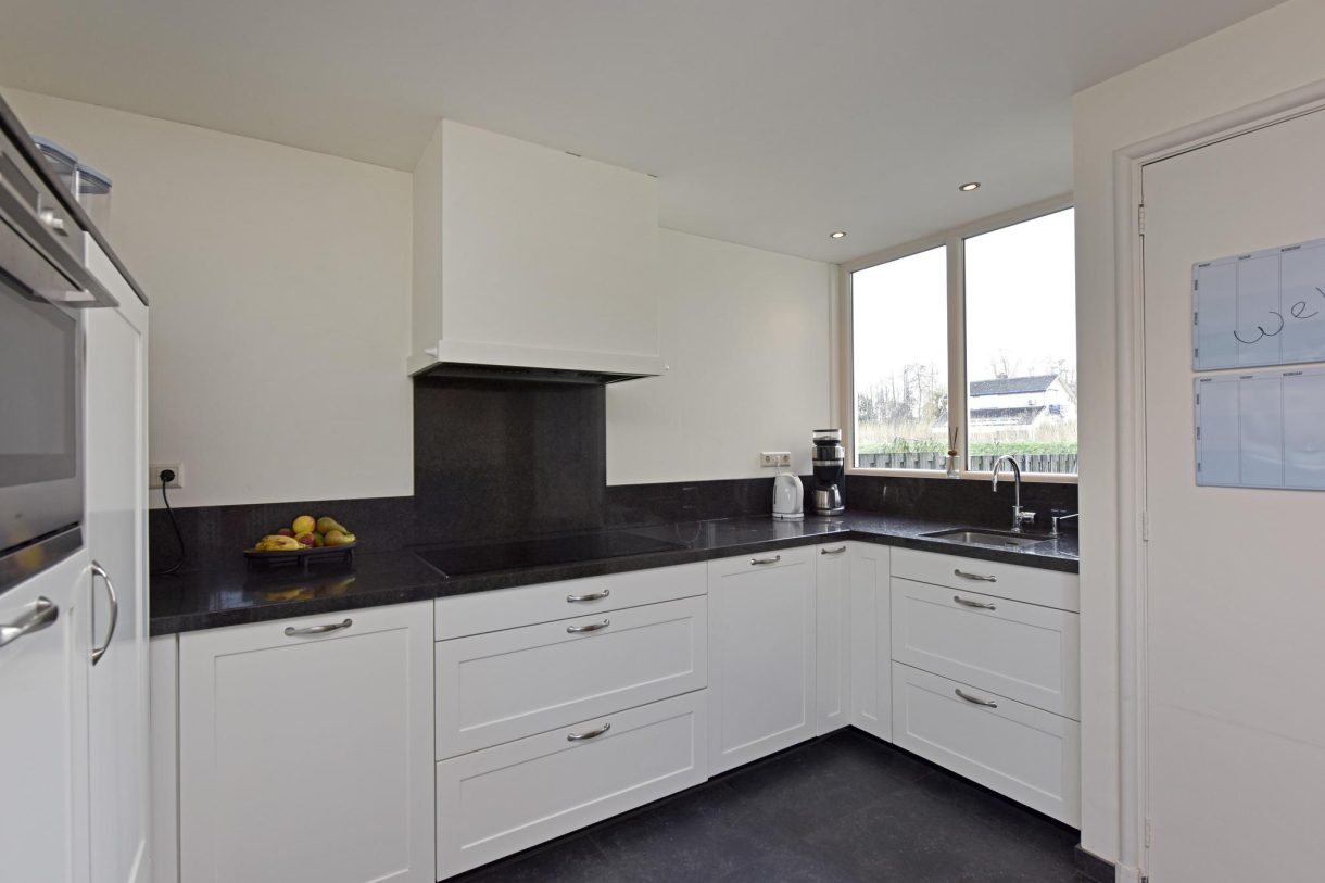 Te koop: Foto Woonhuis aan de Korte Meentweg 14 in Woerdense Verlaat