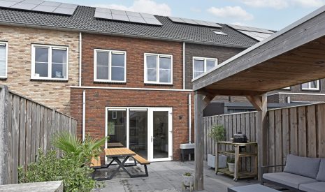 Te koop: Foto Woonhuis aan de Hofstraat 8 in Zevenhoven