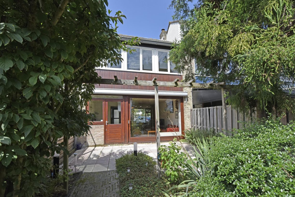 Te koop: Foto Woonhuis aan de J.M. Halkesstraat 26 in Ter Aar