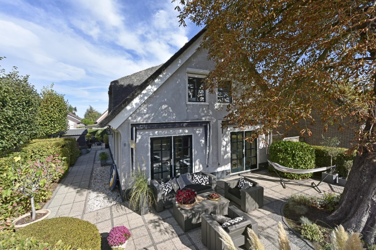 Te koop: Foto Woonhuis aan de Zuideinde 19 in Nieuwkoop