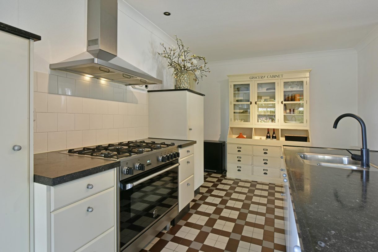 Te koop: Foto Woonhuis aan de Zuideinde 19 in Nieuwkoop