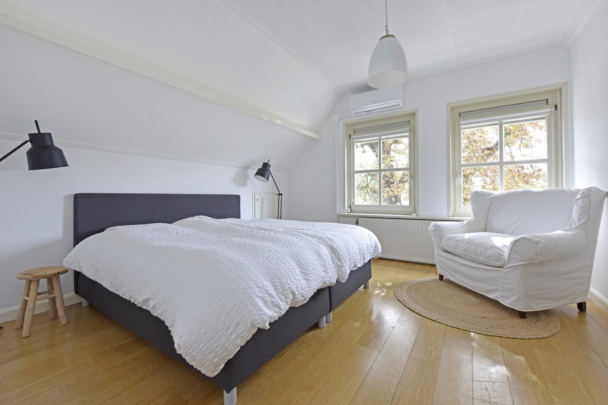 Te koop: Foto Woonhuis aan de Zuideinde 19 in Nieuwkoop