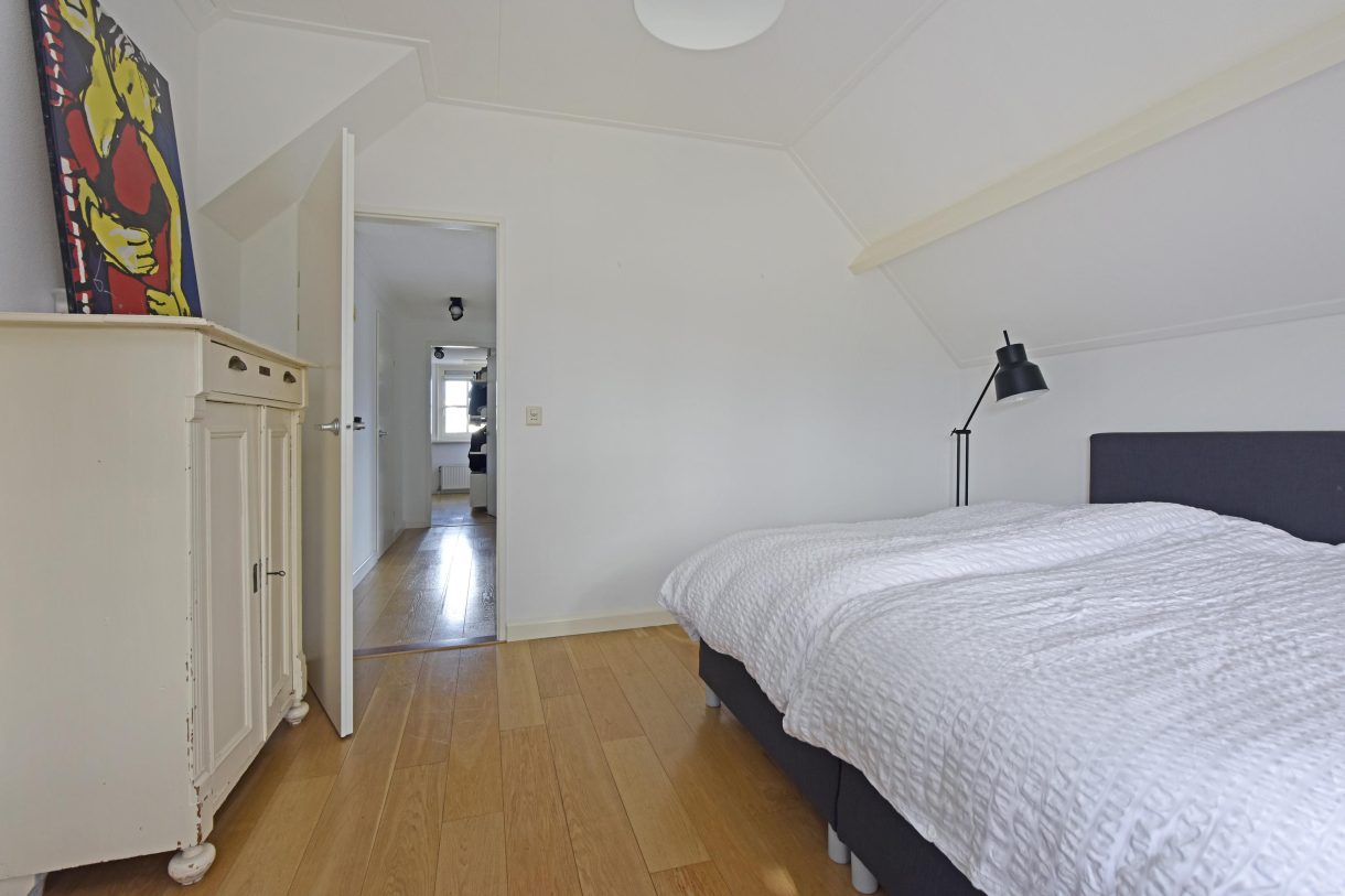 Te koop: Foto Woonhuis aan de Zuideinde 19 in Nieuwkoop