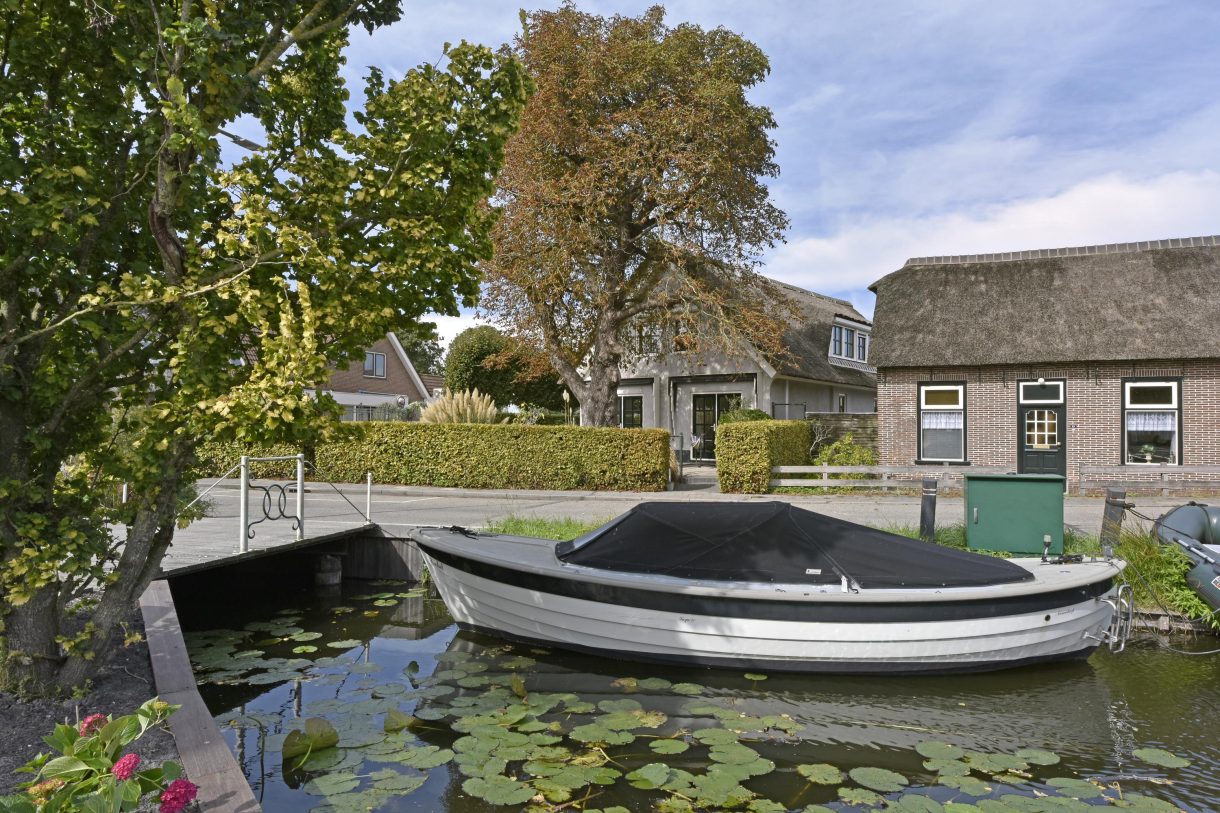 Te koop: Foto Woonhuis aan de Zuideinde 19 in Nieuwkoop