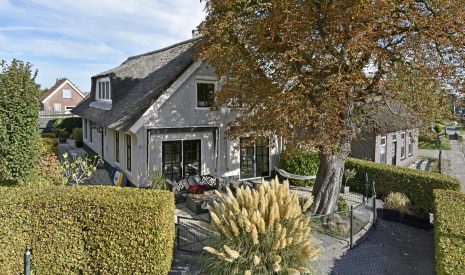 Te koop: Foto Woonhuis aan de Zuideinde 19 in Nieuwkoop
