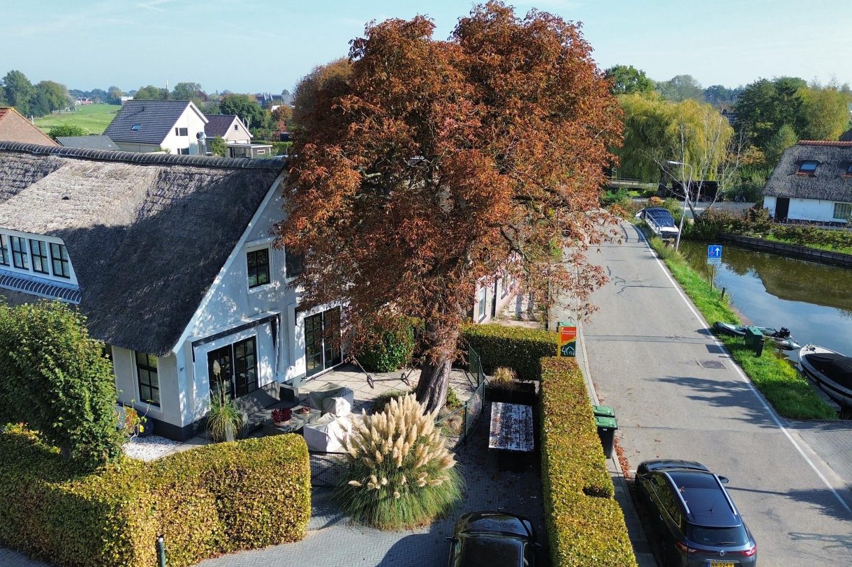 Te koop: Foto Woonhuis aan de Zuideinde 19 in Nieuwkoop